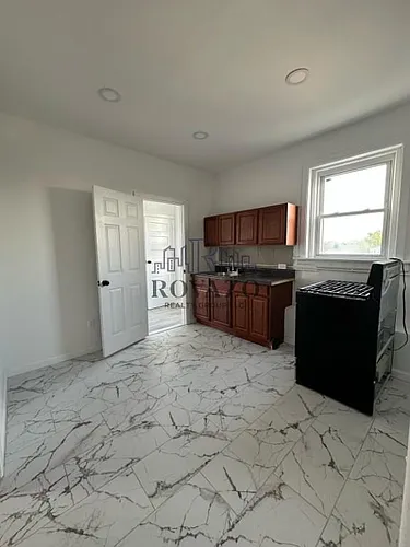 754 S 19th St #3 Photo 1