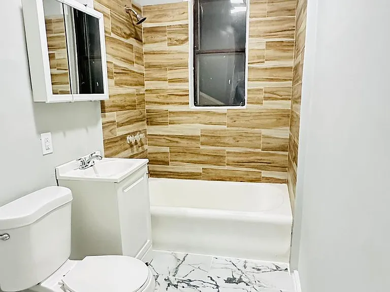 30 12th Ave #1 — Photo 7
