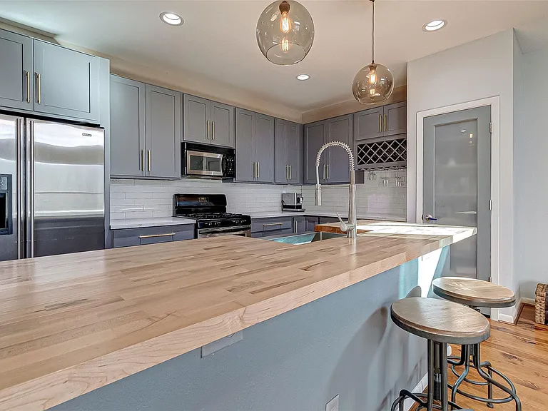 4308 Lillian St #A — Photo 29