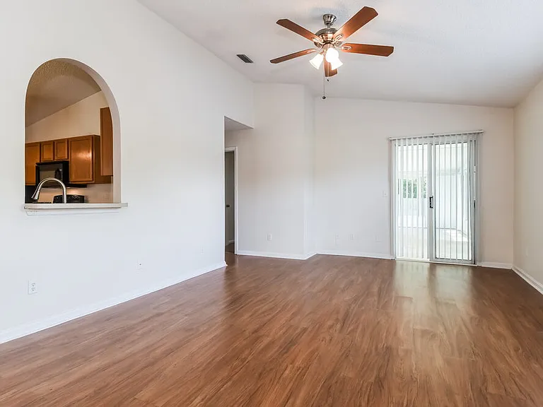 175 Nadia Michelle Ct S — Photo 4