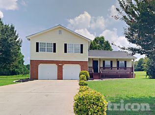 514 Trinity Trl, Ellenwood, GA 30294