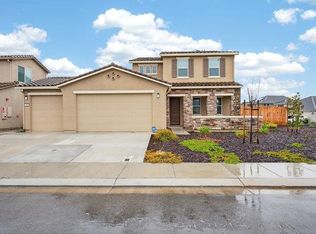 1096 Wildrose Dr, Hollister, CA