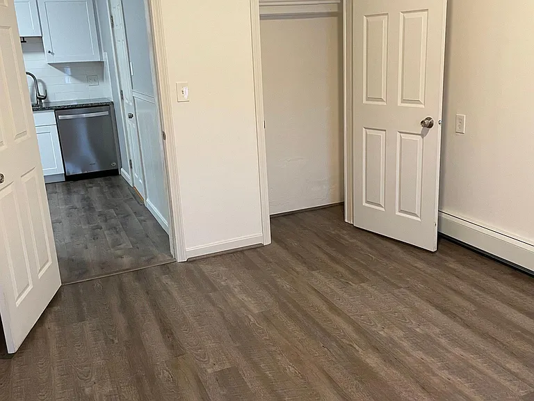 7 Willson St #2 — Photo 8
