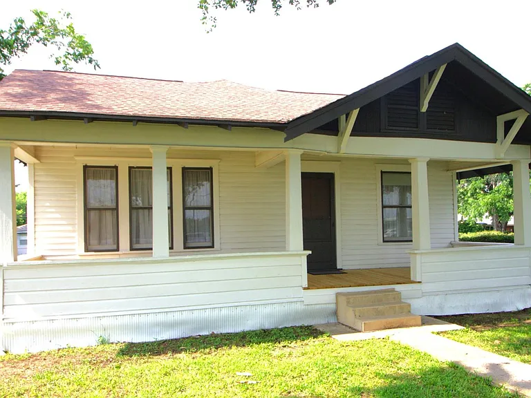 315 High St — Photo 3