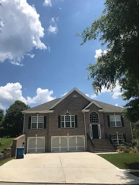 3138 Brookwood Oak Ln SW