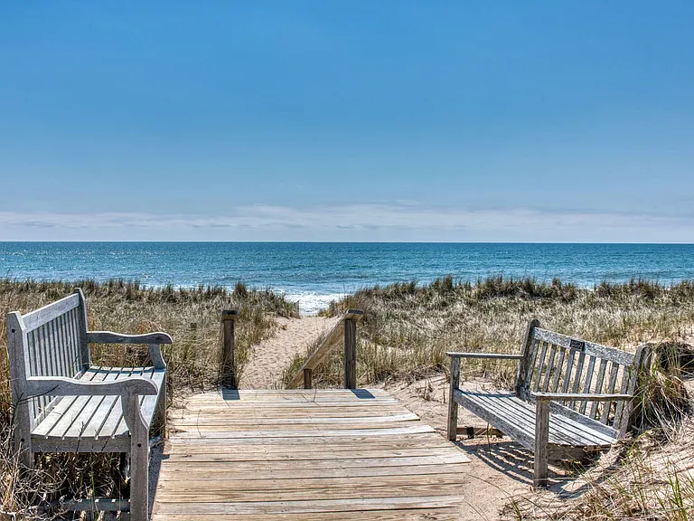 Mitchell Dunes Ln — Photo 2