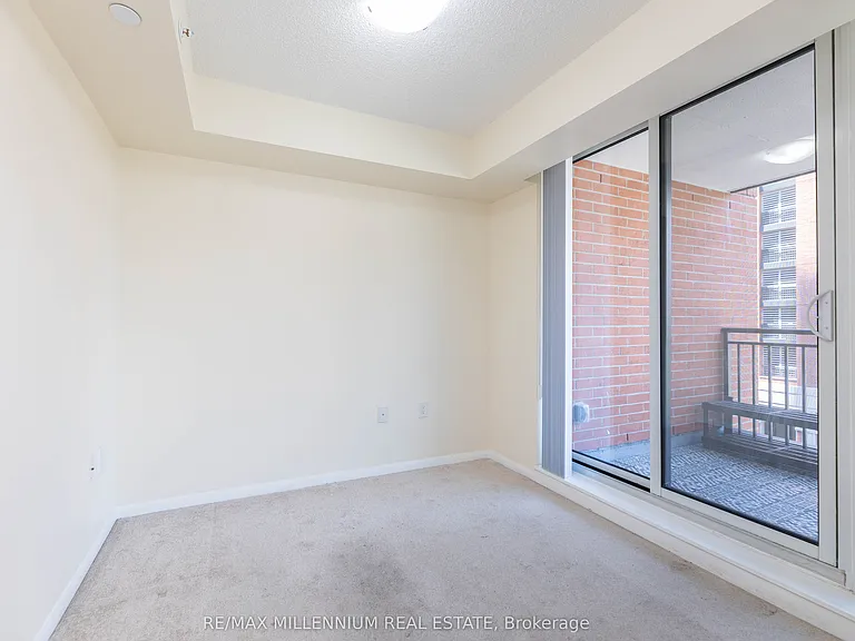 830 Lawrence Ave W #334 — Photo 17