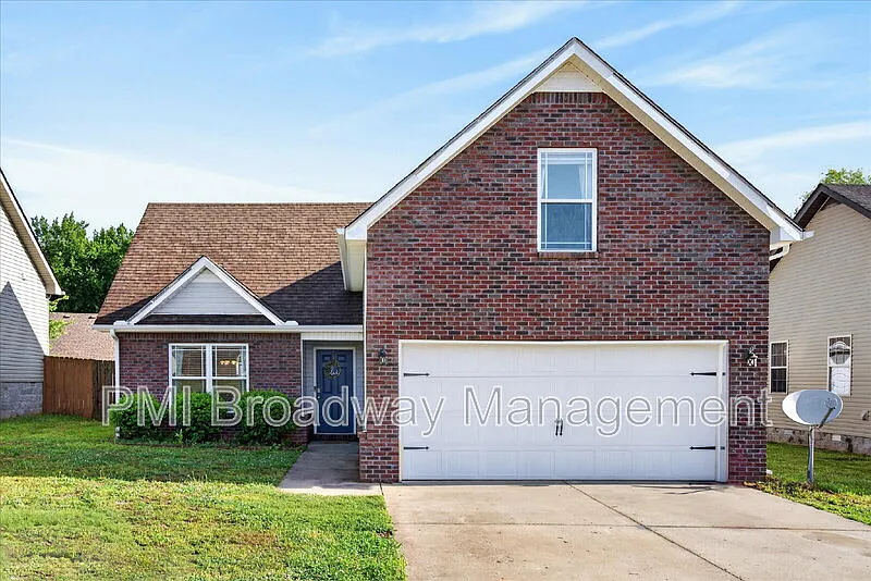 4 bed, 2.0 bath, 1596 sqft, $1,700 — Photo 3