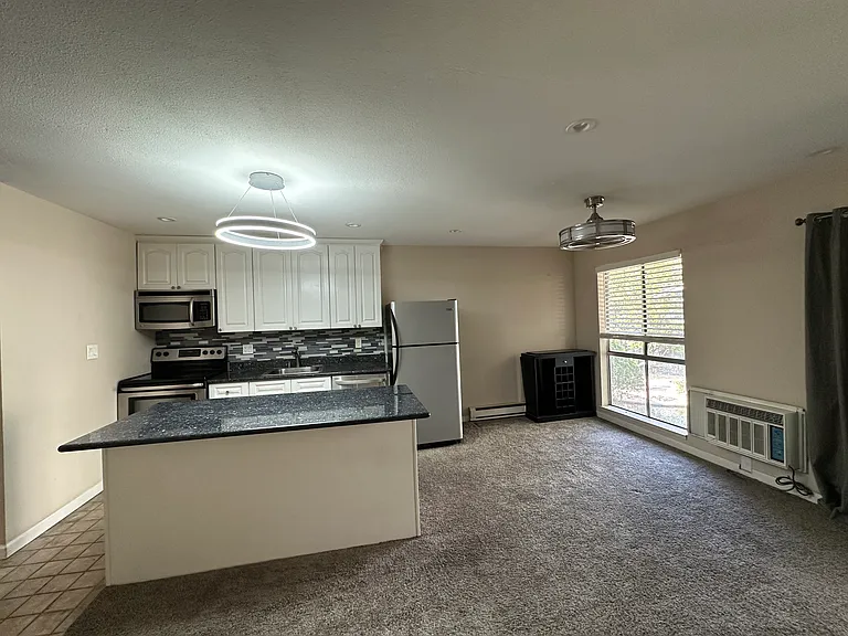 1036 Oak Grove Rd #8 — Photo 3