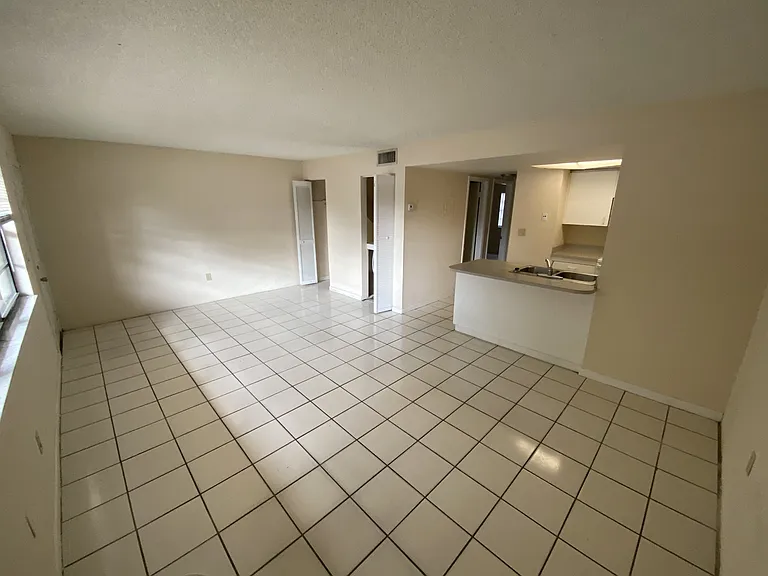 500 Rockpit Rd #9 — Photo 10
