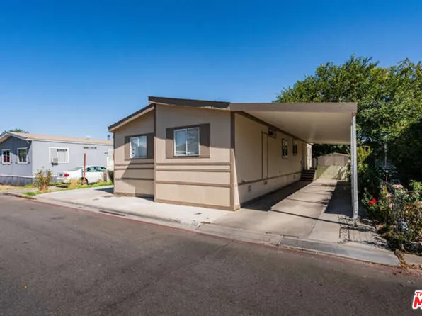 2330 E Avenue J8 Spc 135, Lancaster, CA 93535