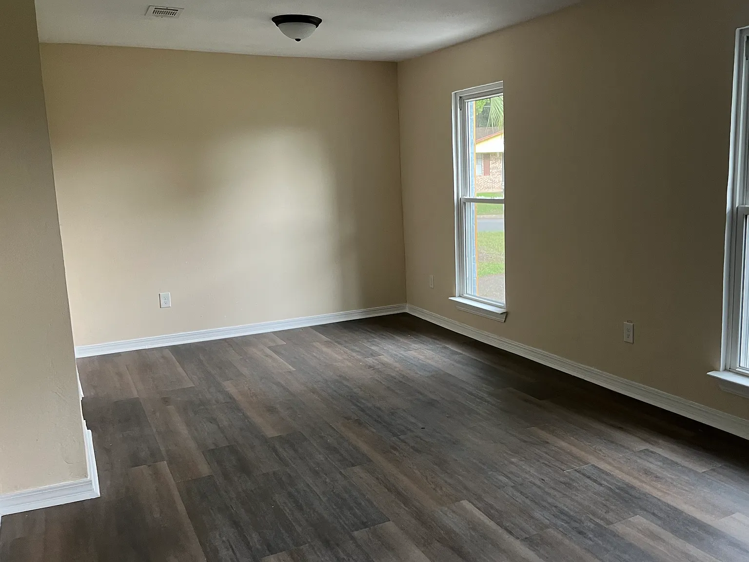 3 bed, 1540 sqft, $1,700 — Photo 4