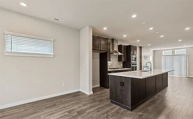 409 207th St SE — Photo 33