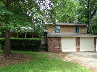 568 Dogwood Ct, Riverdale, GA 30274