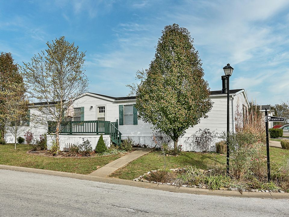 1st image of 40 Harmony Ct
