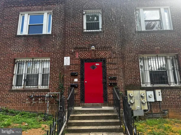1235 Holbrook Ter NE, Washington, DC 20002