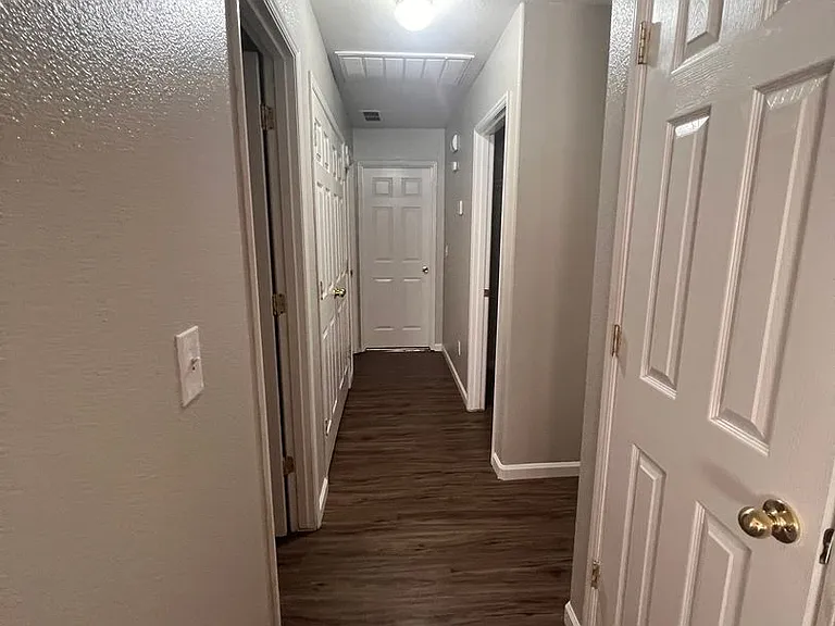 1692 Mount Whitney Ave — Photo 8