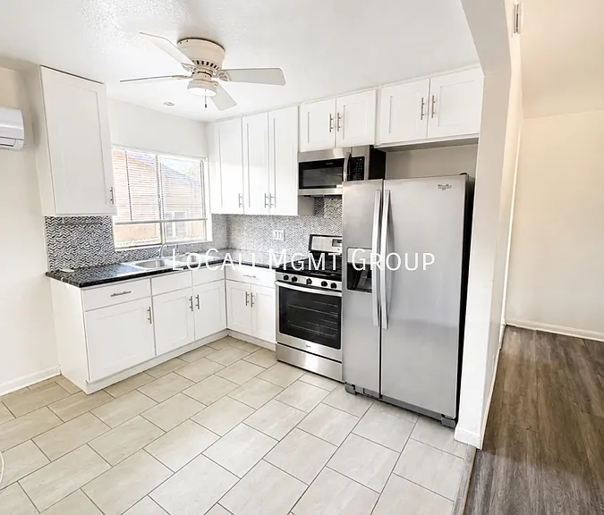 2845 Valley View Ave — Photo 3