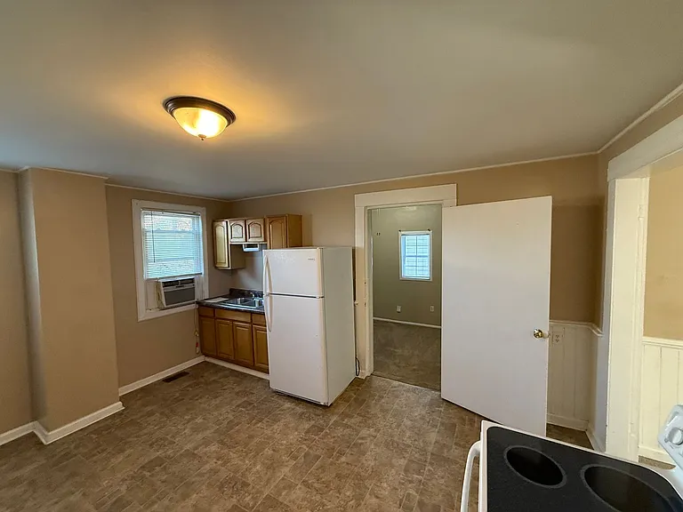 1321 Rufer Ave #2 — Photo 6