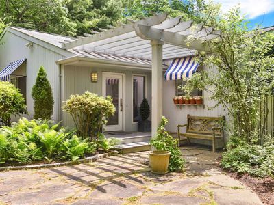 155 Brook Rd, Westhampton Beach, NY, 11978