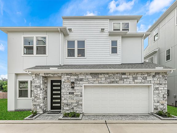 2nd image of 3253 Royal Oaks Hollow Ln