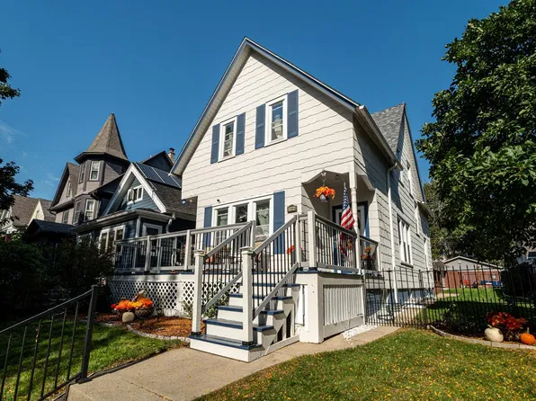 2984 S Wentworth AVENUE, Milwaukee, WI 53207