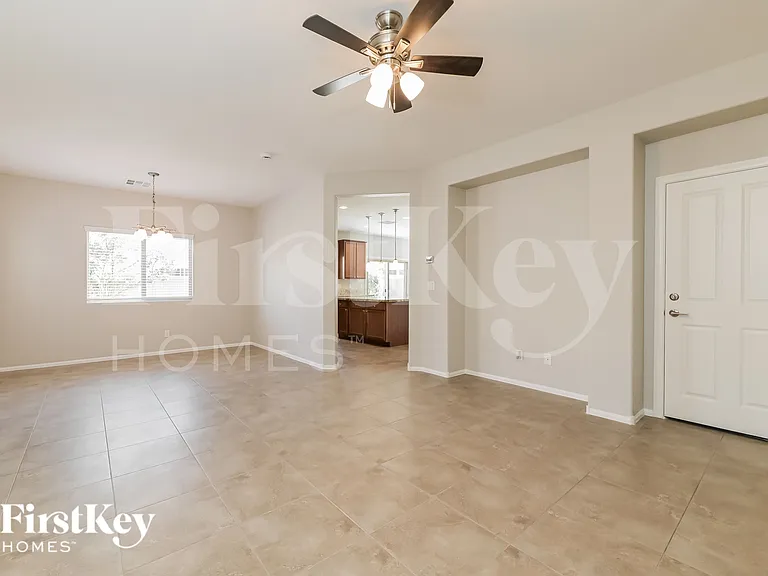 1417 Evans Canyon St — Photo 5