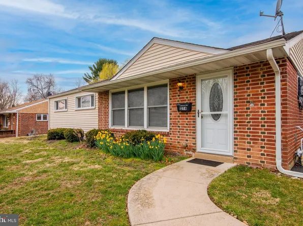 1274 Wunderland Rd, Abington, PA 19001
