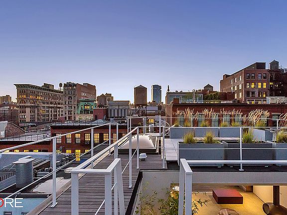 4th image of 53 Crosby St #Penthouse