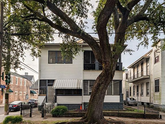 4th image of 1800-1808 Ten Prytania St