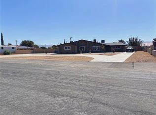 13851 Titonka Rd, Apple Valley, CA 92307