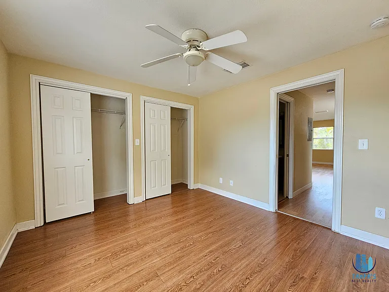 117 N Evergreen Ave #201 — Photo 9