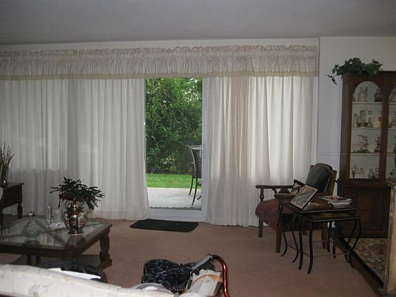 2nd image of 201 Evergreen St #8-1D