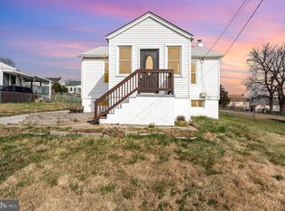 7924 33rd St, Rosedale, MD 21237