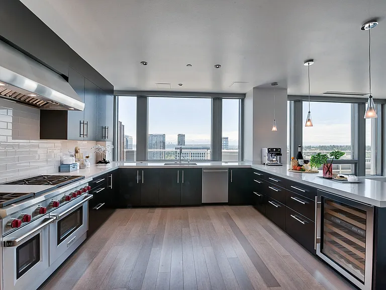 Designer, chef-inspired kitchens includes Wolf, Bosch & Sub Zero appliances and custom cabinetry.