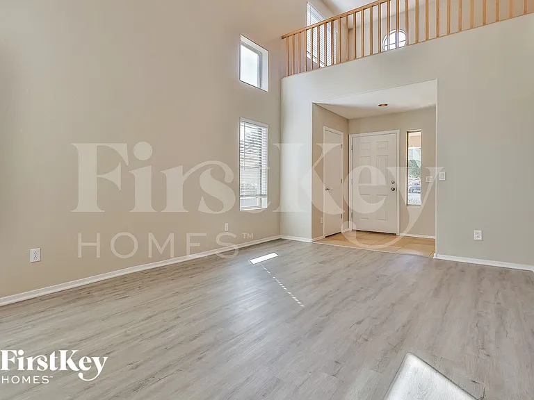 2383 W Morning Sun Cir — Photo 4