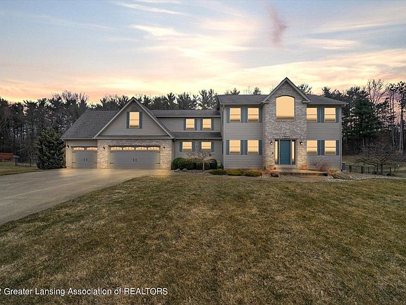 2nd image of 137 Dreamfield Dr