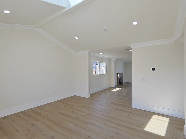 36057 Dalewood Dr — Photo 4
