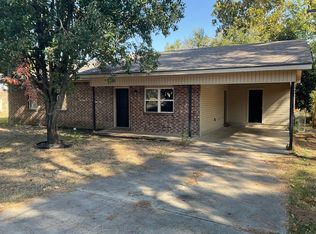 1406 13th Ter, Barling, AR 72923