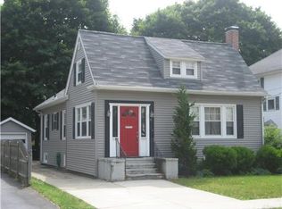 87 Modena Ave, Providence, RI 02908