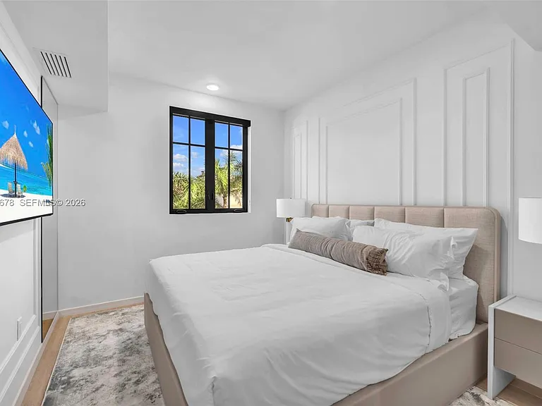 4220 Laguna St #505 — Photo 17
