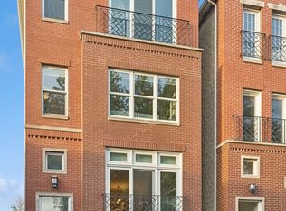 938 W George St APT 2, Chicago, IL 60657