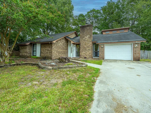 8152 N Ridgebrook Dr, Charleston, SC 29420