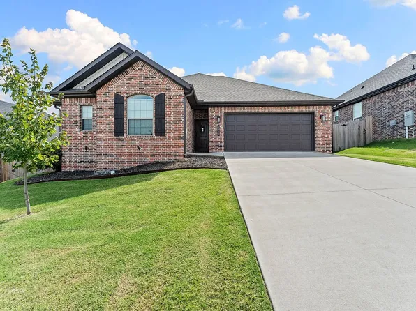 5903 SW Macasin Ave, Bentonville, AR 72713