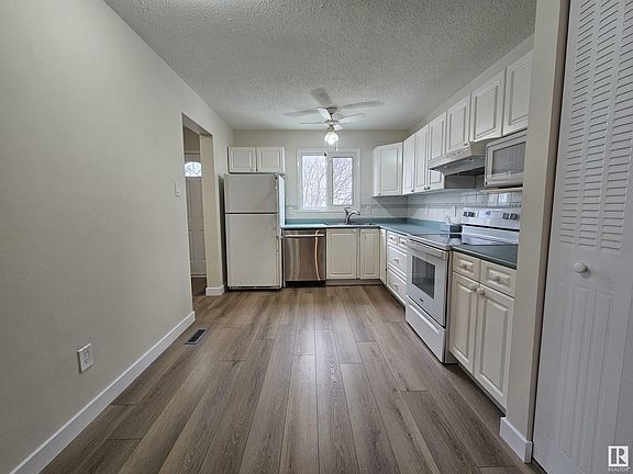 3rd image of 65 McLeod Pl NW