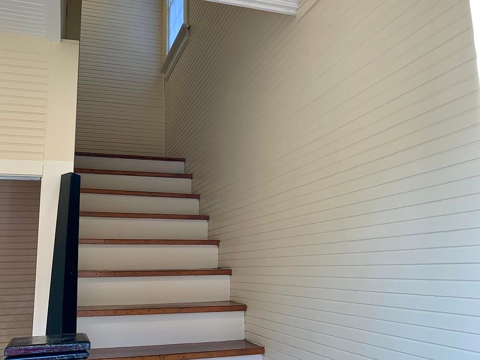 Upstairs Apartment
