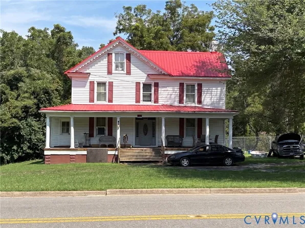 (undisclosed Address), Saluda, VA 23149