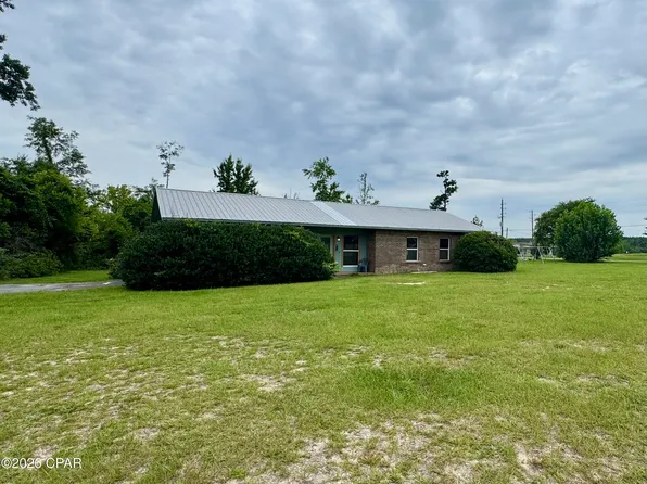 4828 Rooks Dr, Marianna, FL 32446