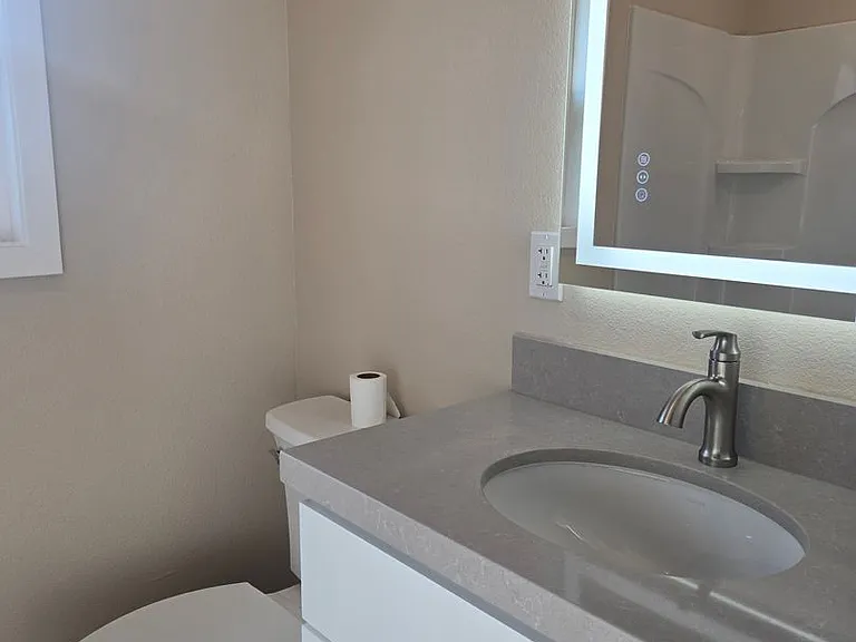 6030 Colonial Dr — Photo 21