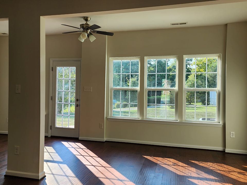 1st image of 74 Sundance Dr #74